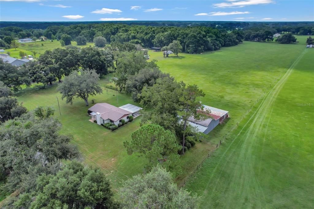 For Sale: $639,000 (3 beds, 2 baths, 1206 Square Feet)