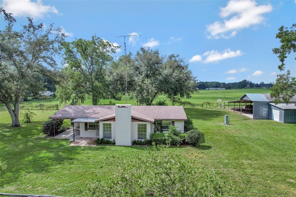 For Sale: $639,000 (3 beds, 2 baths, 1206 Square Feet)