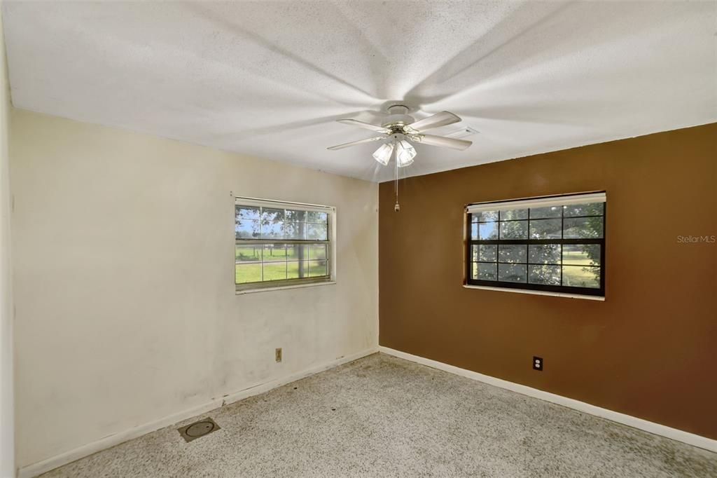 For Sale: $639,000 (3 beds, 2 baths, 1206 Square Feet)