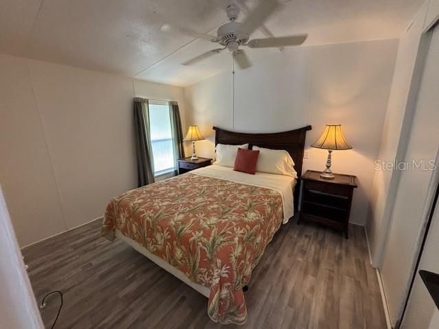 出租: $1,395 (2 贝兹, 2 浴室, 900 平方英尺)