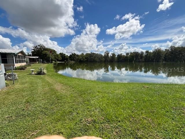 出租: $1,395 (2 贝兹, 2 浴室, 900 平方英尺)