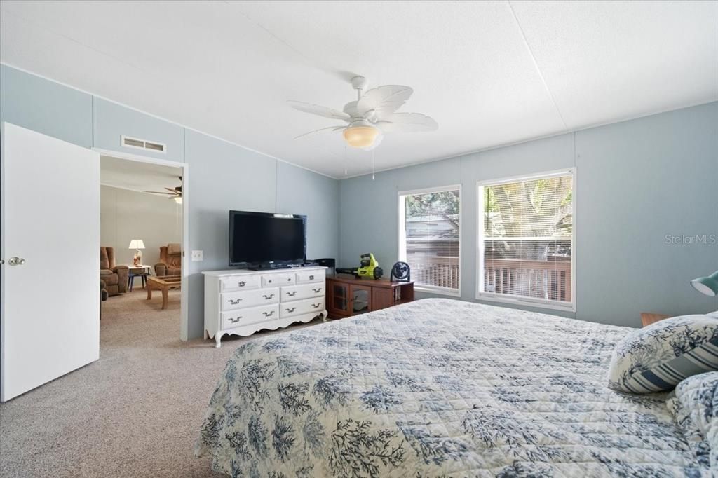 For Rent: $2,800 (3 beds, 2 baths, 1344 Square Feet)