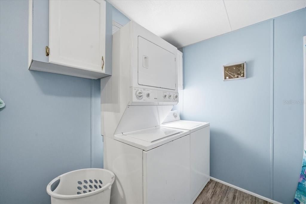 For Rent: $2,800 (3 beds, 2 baths, 1344 Square Feet)