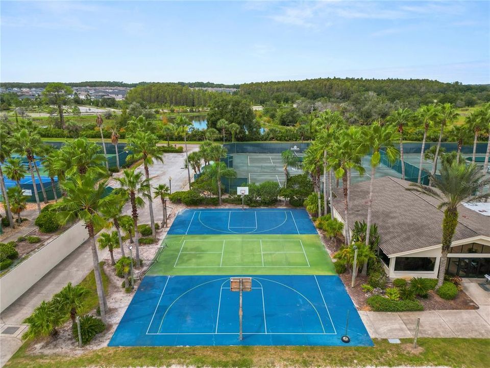 For Sale: $319,000 (3 beds, 3 baths, 1519 Square Feet)