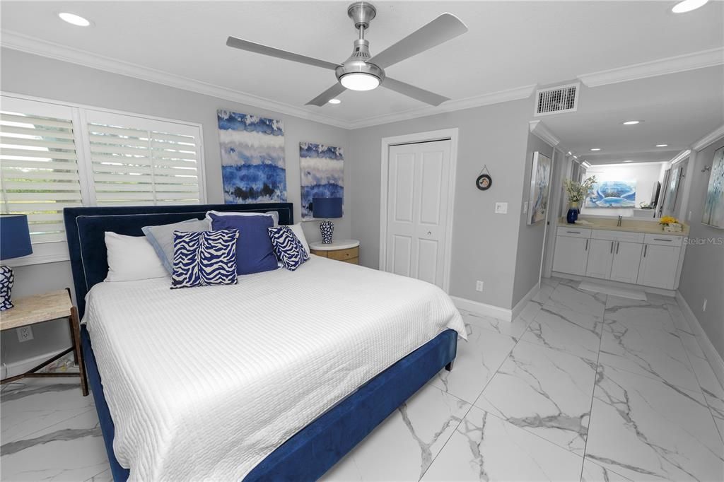 For Sale: $319,000 (3 beds, 3 baths, 1519 Square Feet)