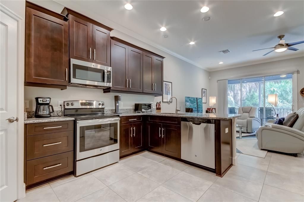 For Rent: $3,500 (4 beds, 2 baths, 1920 Square Feet)