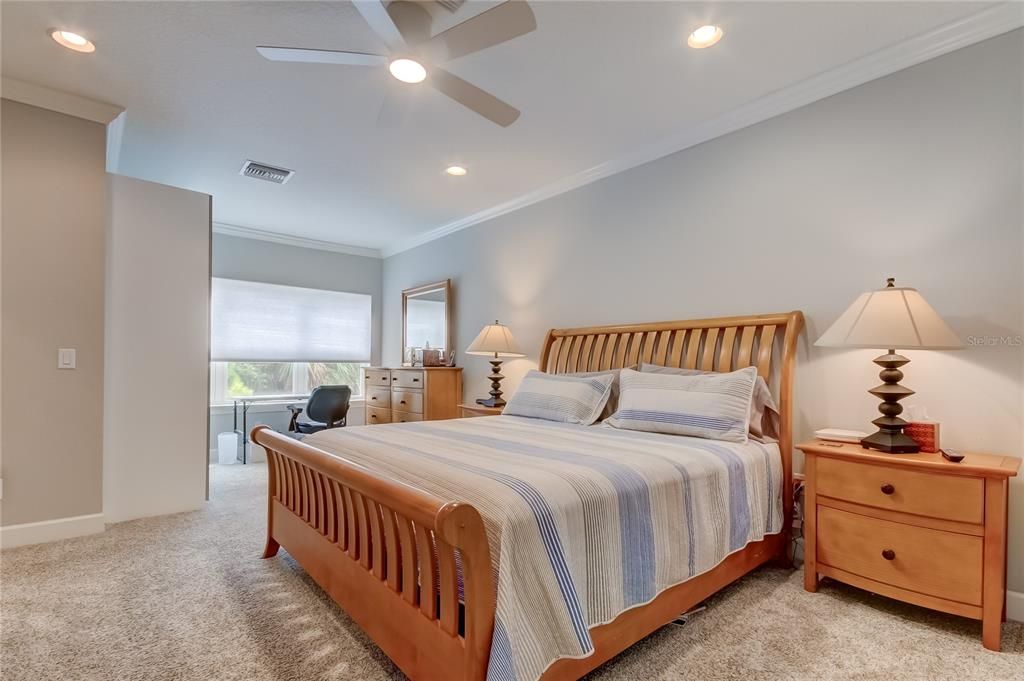 For Rent: $3,500 (4 beds, 2 baths, 1920 Square Feet)