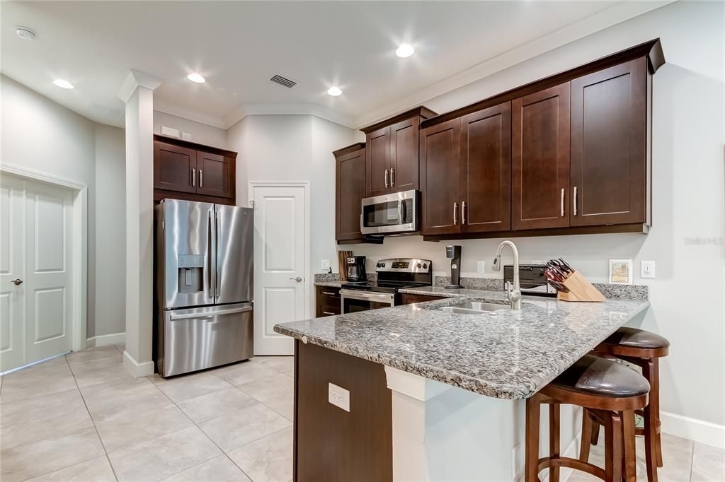 For Rent: $3,500 (4 beds, 2 baths, 1920 Square Feet)