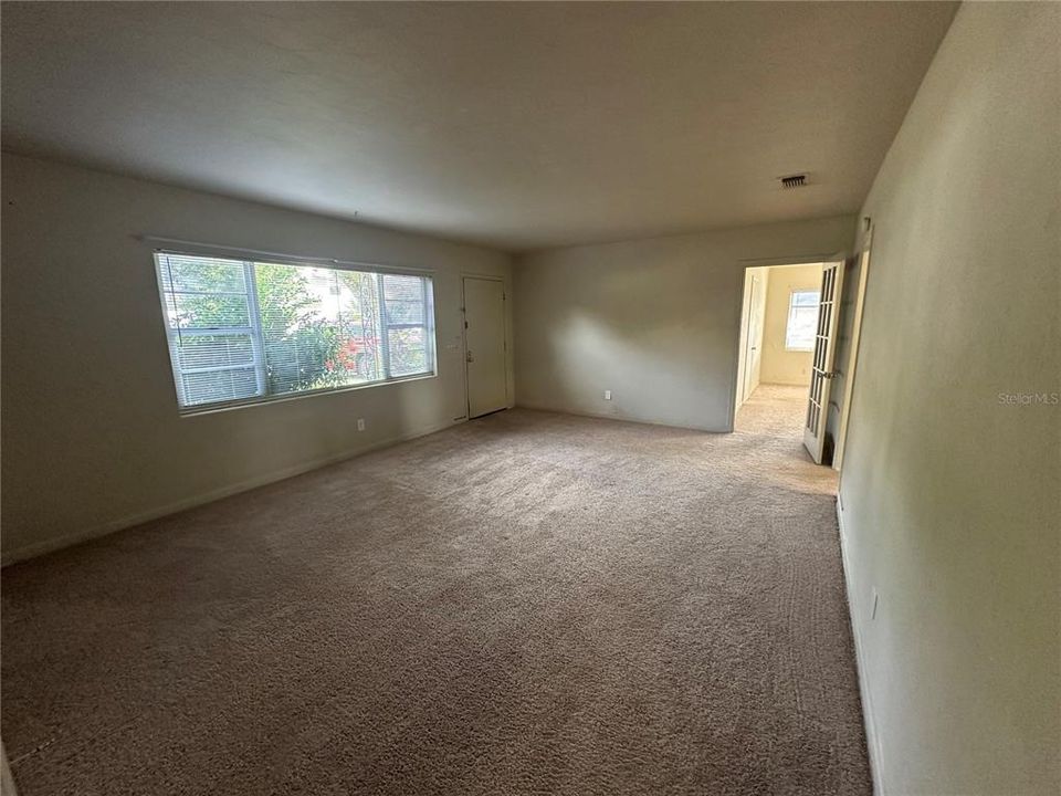 В аренду: $1,795 (2 спален, 2 ванн, 1232 Квадратных фут)