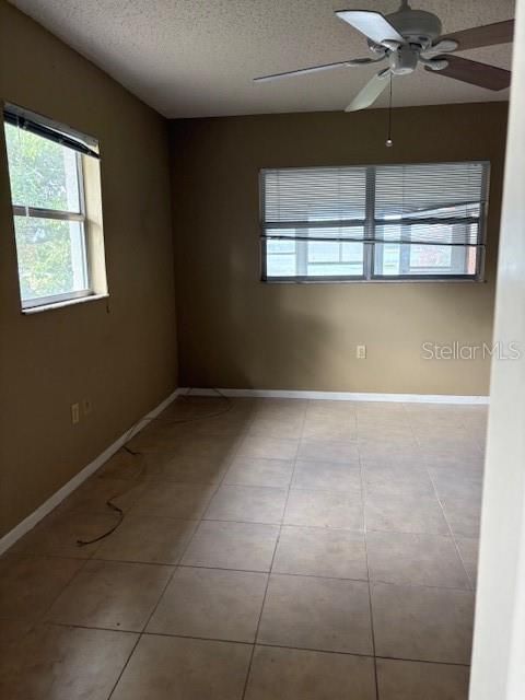 For Sale: $264,900 (2 beds, 2 baths, 1608 Square Feet)