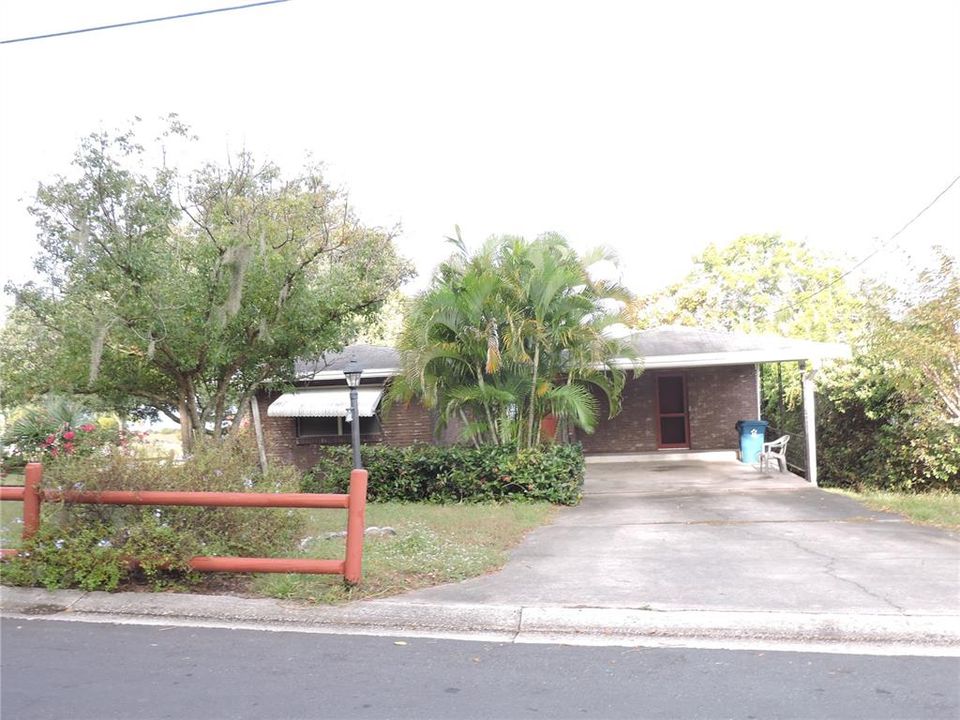 For Sale: $264,900 (2 beds, 2 baths, 1608 Square Feet)