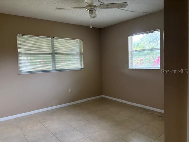 For Sale: $264,900 (2 beds, 2 baths, 1608 Square Feet)