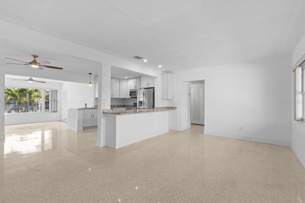 待售: $959,000 (3 贝兹, 3 浴室, 2209 平方英尺)