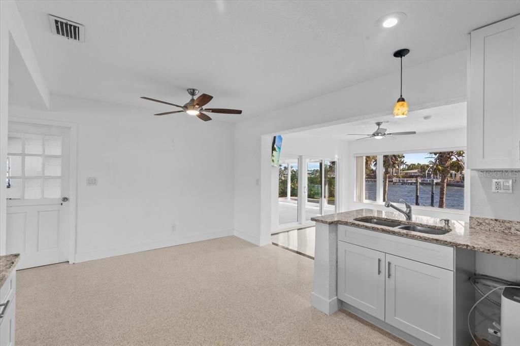 待售: $959,000 (3 贝兹, 3 浴室, 2209 平方英尺)