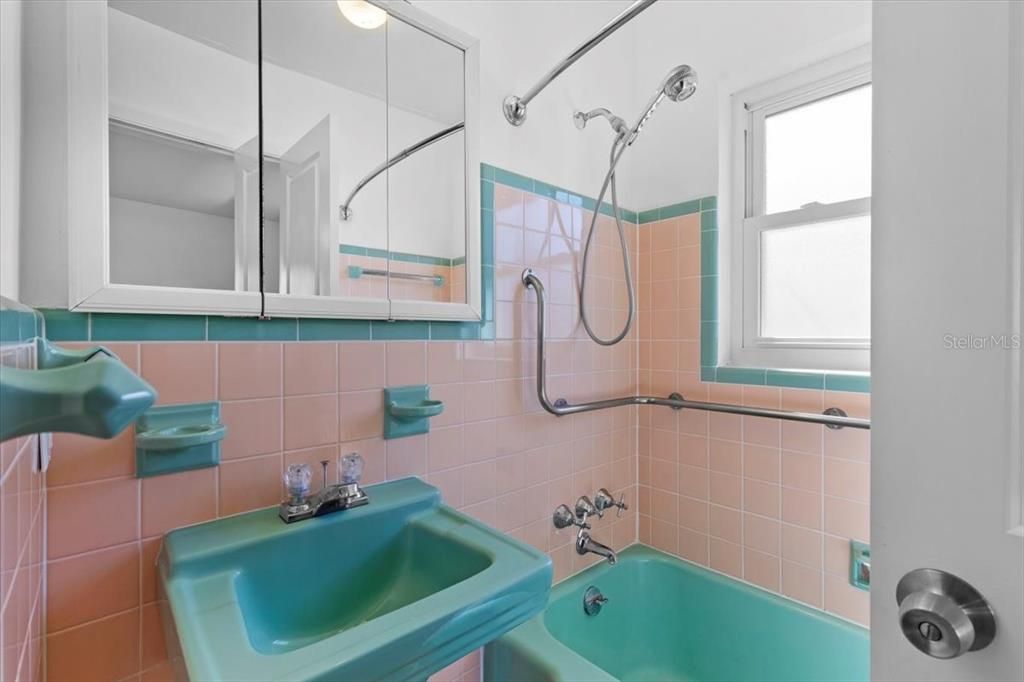 待售: $959,000 (3 贝兹, 3 浴室, 2209 平方英尺)