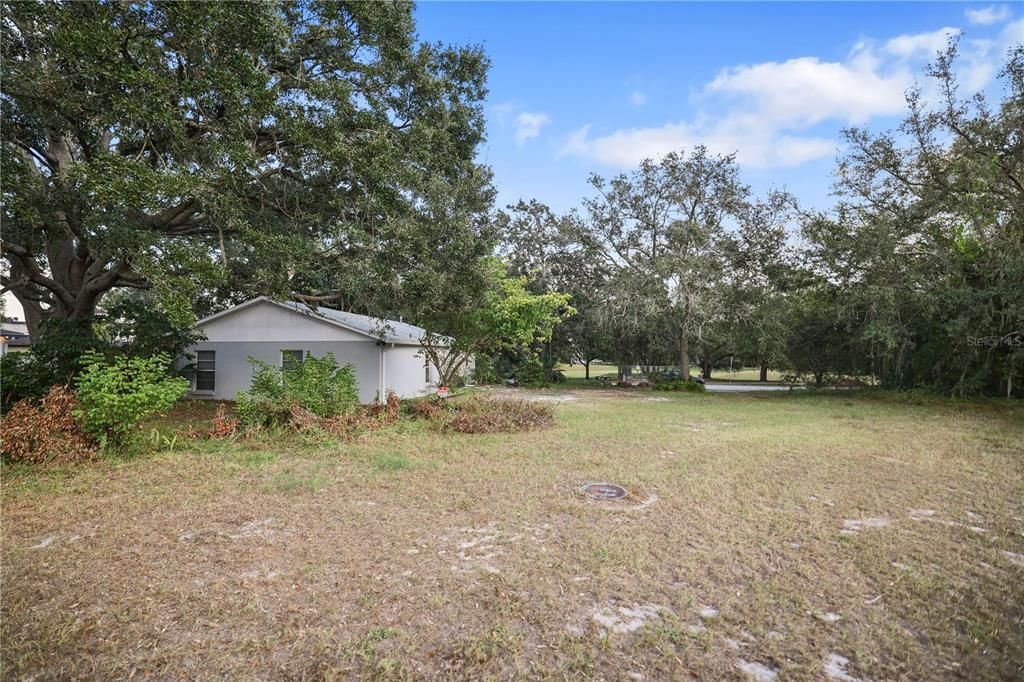 En Venta: $349,000 (3 camas, 2 baños, 1260 Pies cuadrados)