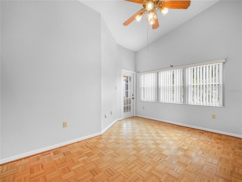 For Sale: $260,000 (2 beds, 2 baths, 1396 Square Feet)