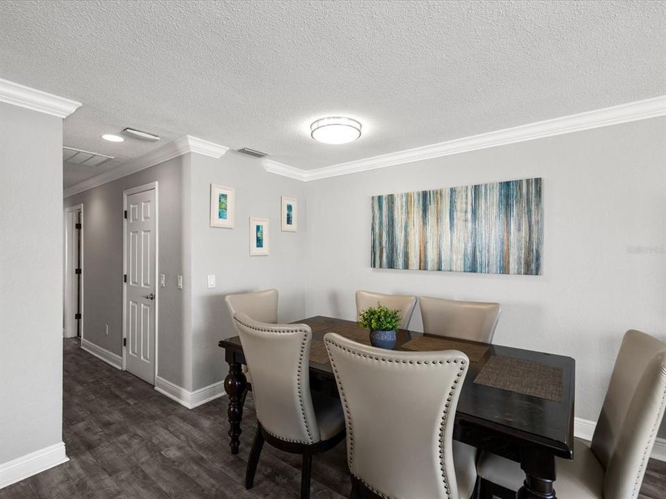 В аренду: $3,900 (2 спален, 2 ванн, 1430 Квадратных фут)