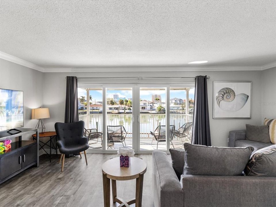 В аренду: $3,900 (2 спален, 2 ванн, 1430 Квадратных фут)