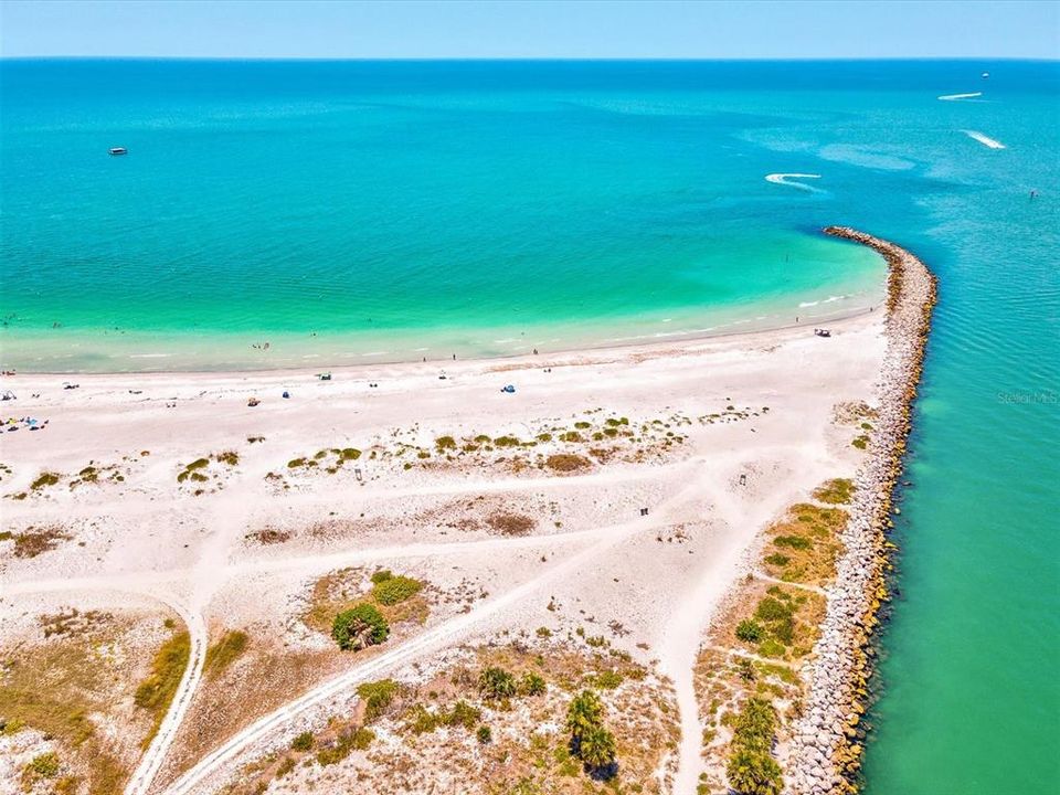 В аренду: $3,900 (2 спален, 2 ванн, 1430 Квадратных фут)