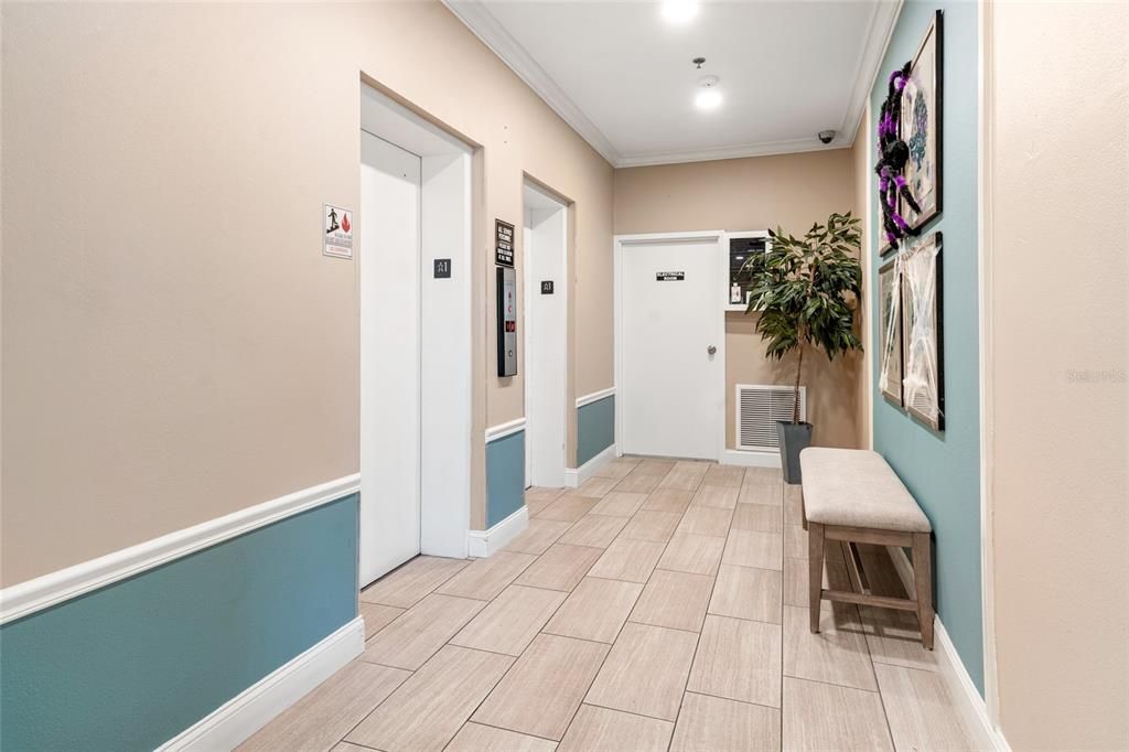 待售: $795,000 (2 贝兹, 2 浴室, 1180 平方英尺)