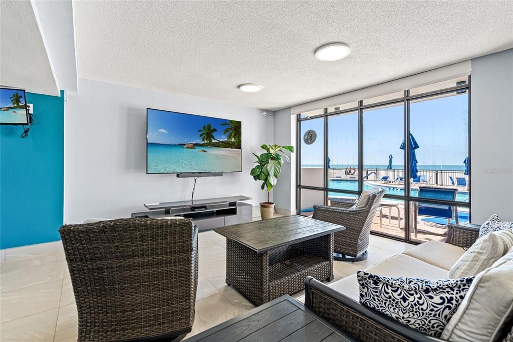 待售: $795,000 (2 贝兹, 2 浴室, 1180 平方英尺)