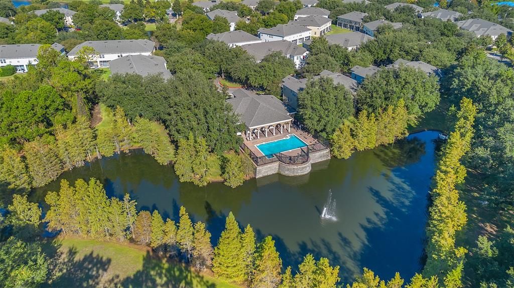 合同活跃: $299,000 (3 贝兹, 2 浴室, 1591 平方英尺)