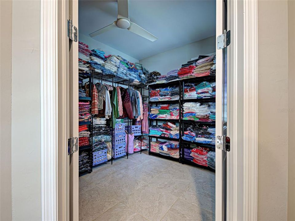 Active With Contract: $525,000 (2 beds, 2 baths, 1436 Square Feet)