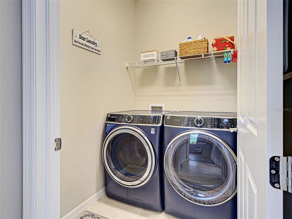 Active With Contract: $525,000 (2 beds, 2 baths, 1436 Square Feet)