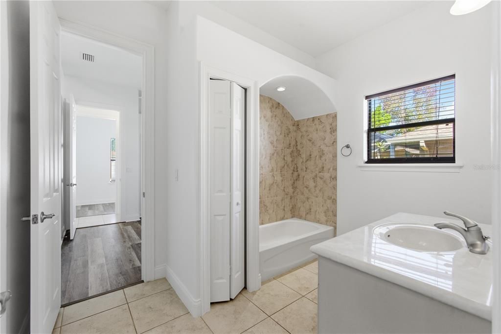 For Sale: $449,000 (3 beds, 2 baths, 2405 Square Feet)