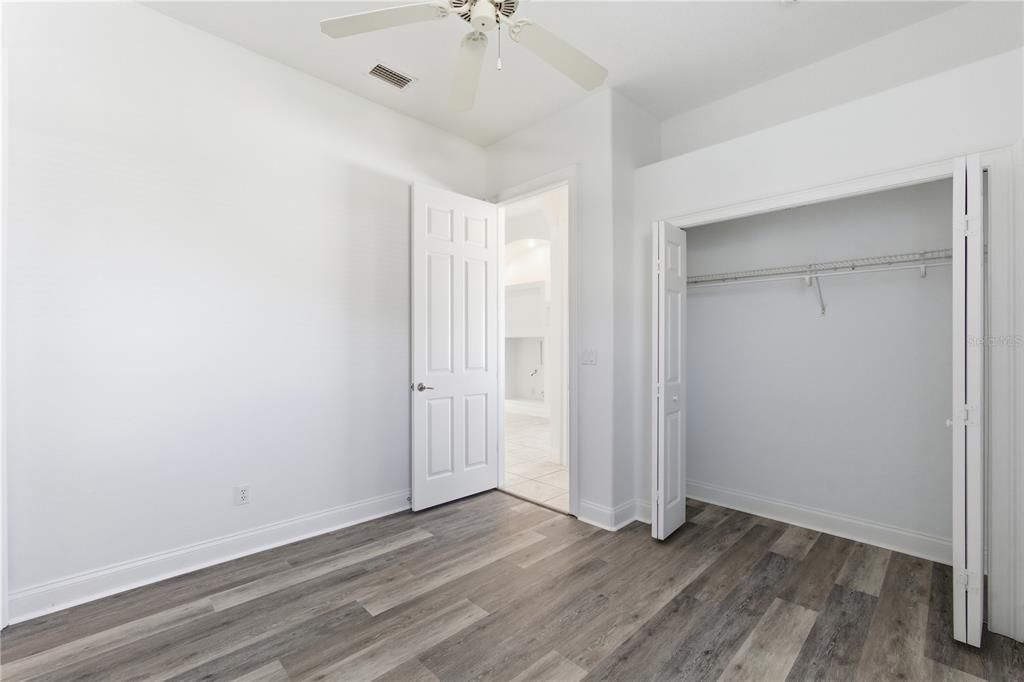 For Sale: $449,000 (3 beds, 2 baths, 2405 Square Feet)