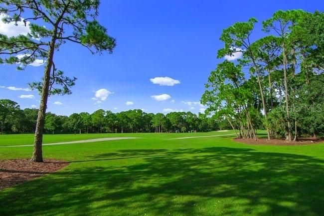 For Rent: $1,750 (2 beds, 2 baths, 967 Square Feet)