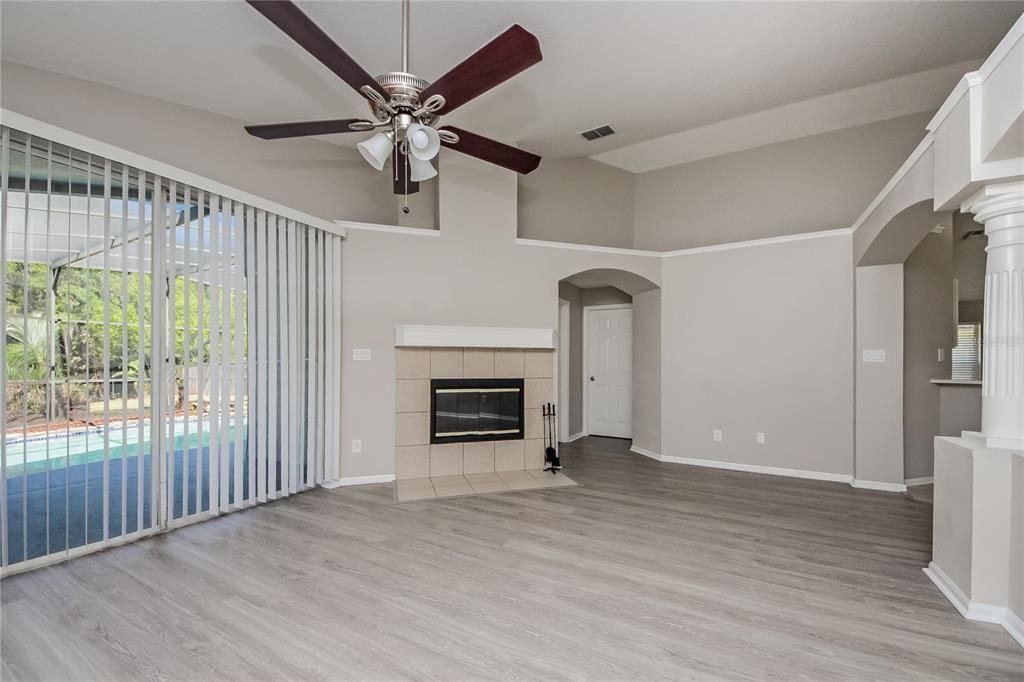 Active With Contract: $2,745 (4 beds, 2 baths, 1796 Square Feet)
