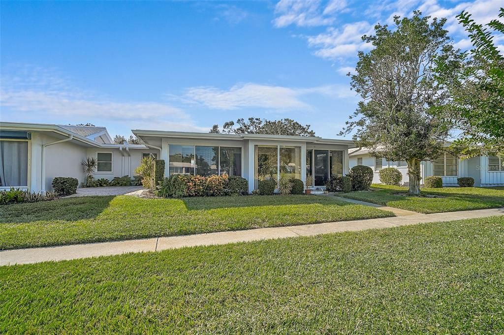 Activo con contrato: $245,000 (2 camas, 2 baños, 1673 Pies cuadrados)