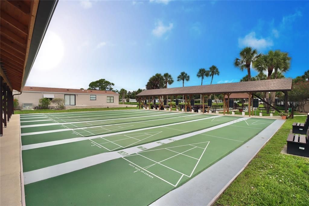 合同活跃: $195,000 (2 贝兹, 2 浴室, 1522 平方英尺)