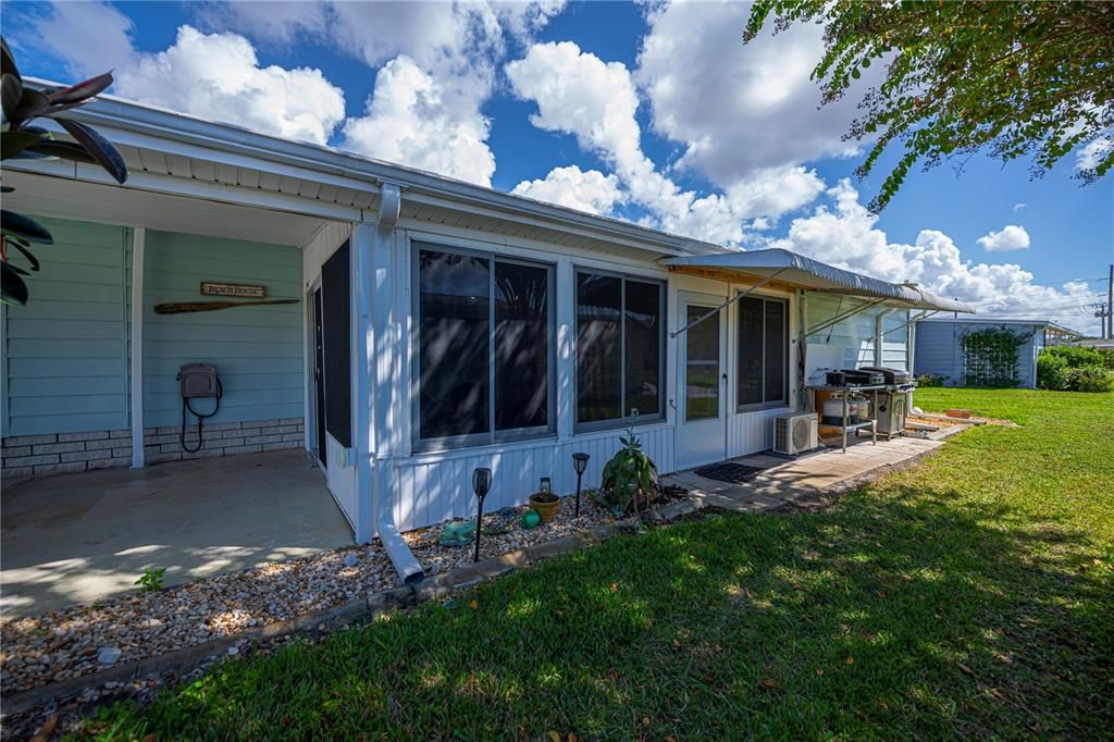 合同活跃: $195,000 (2 贝兹, 2 浴室, 1522 平方英尺)