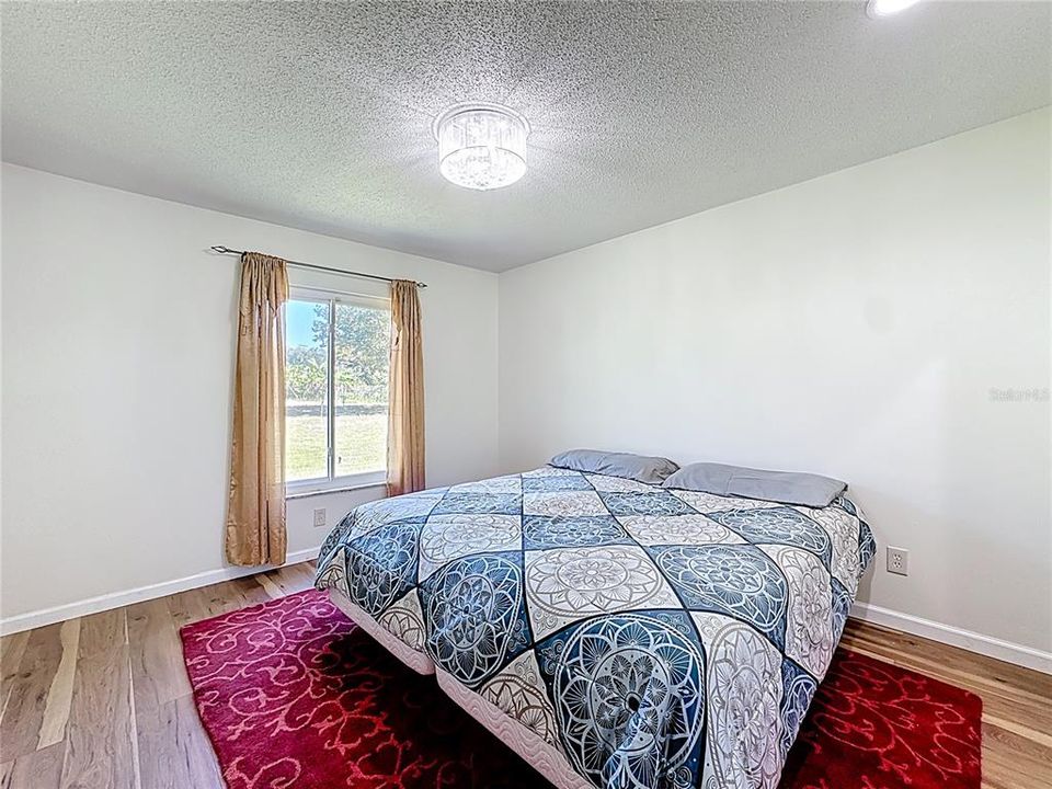 待售: $825,000 (5 贝兹, 3 浴室, 2800 平方英尺)