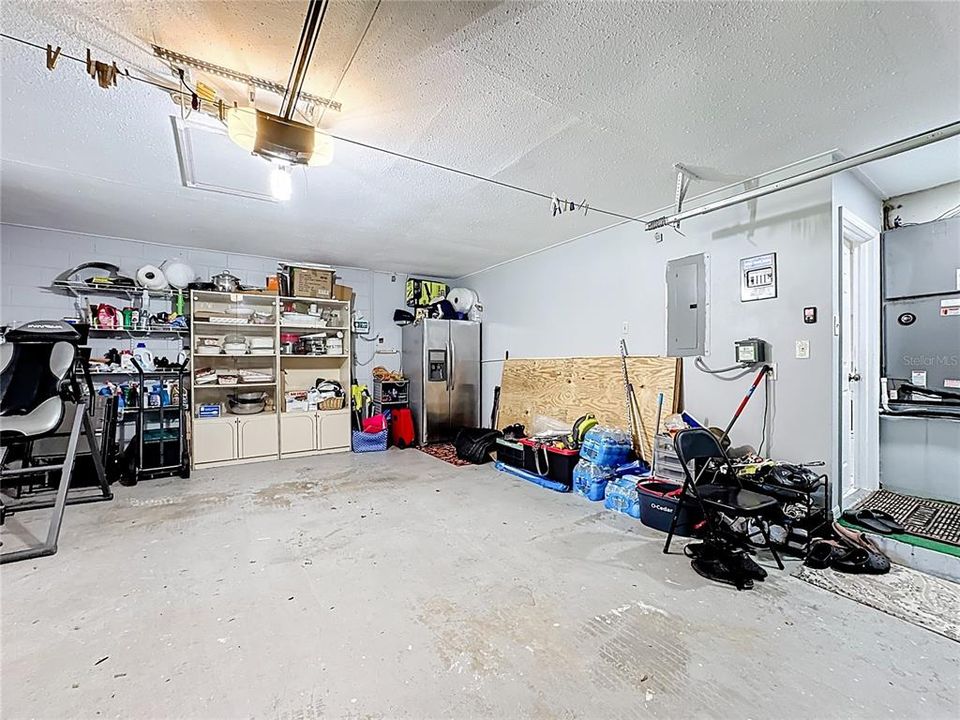 待售: $825,000 (5 贝兹, 3 浴室, 2800 平方英尺)