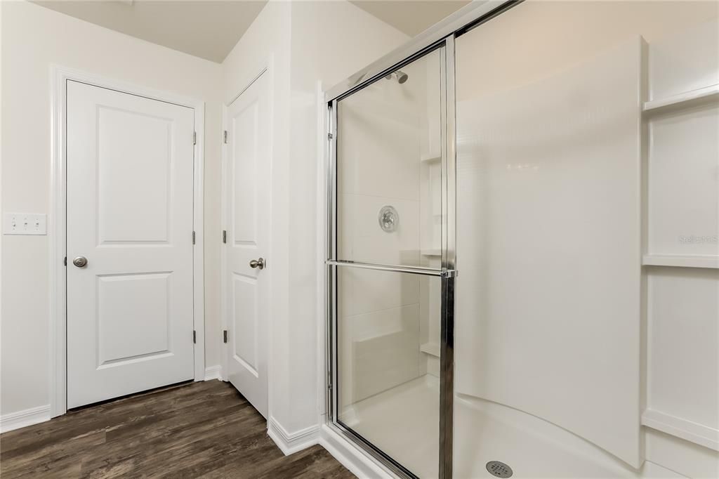 В аренду: $2,400 (4 спален, 2 ванн, 2401 Квадратных фут)