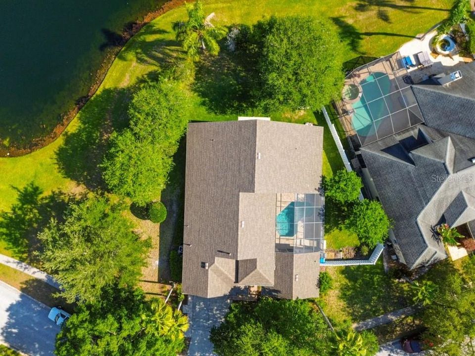 En Venta: $684,900 (4 camas, 3 baños, 2392 Pies cuadrados)