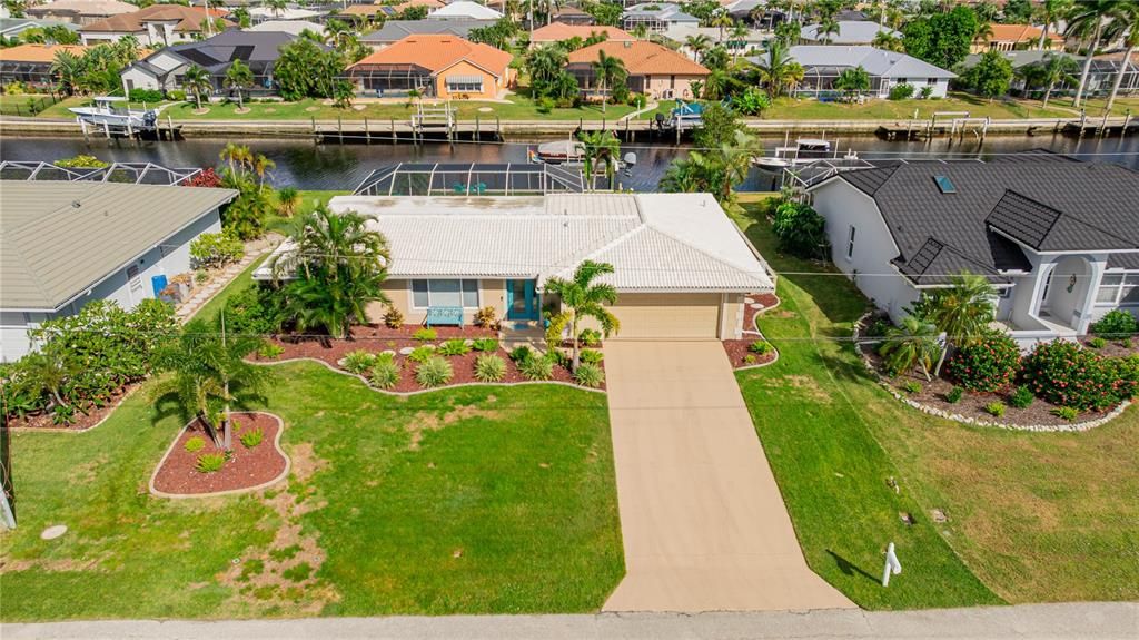 Под контрактом: $499,000 (3 спален, 2 ванн, 1790 Квадратных фут)