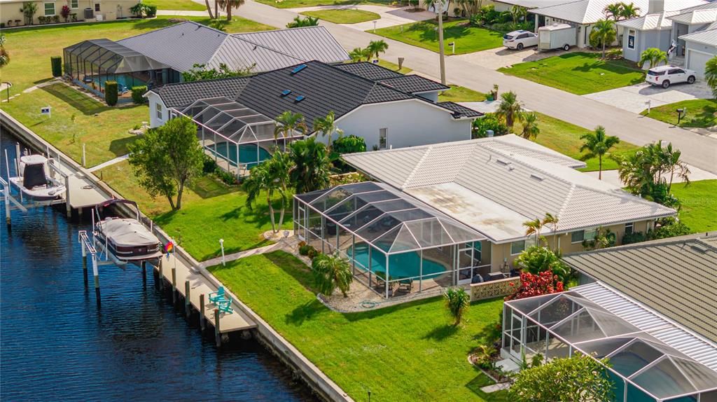 Под контрактом: $499,000 (3 спален, 2 ванн, 1790 Квадратных фут)