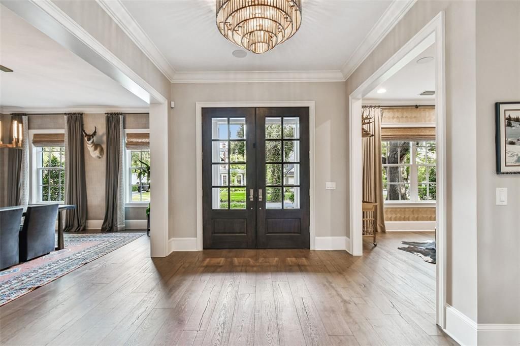 合同活跃: $3,550,000 (4 贝兹, 4 浴室, 4428 平方英尺)