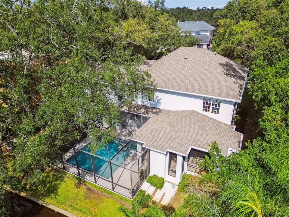 合同活跃: $3,550,000 (4 贝兹, 4 浴室, 4428 平方英尺)