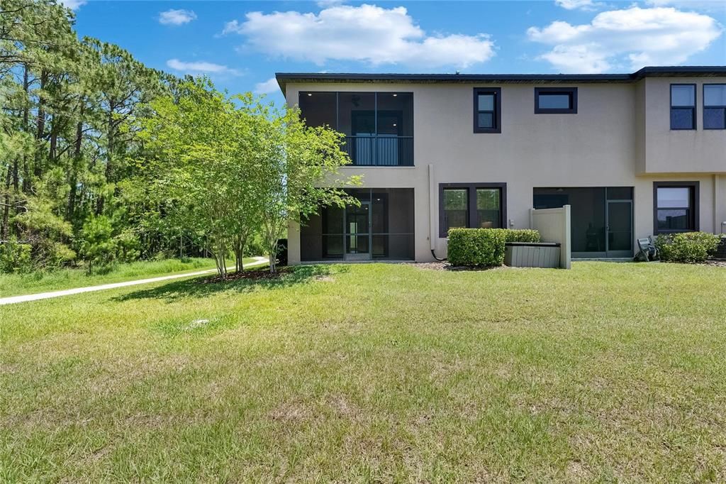 出租: $3,150 (3 贝兹, 2 浴室, 2047 平方英尺)