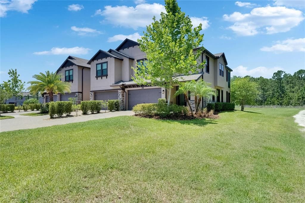 出租: $3,150 (3 贝兹, 2 浴室, 2047 平方英尺)