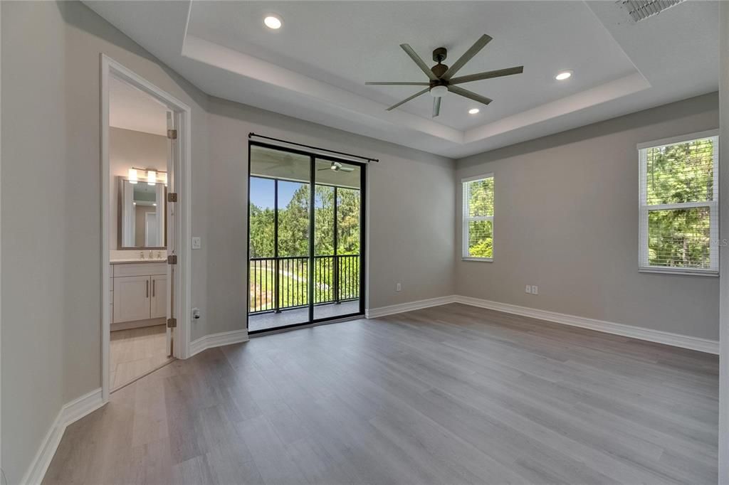 出租: $3,150 (3 贝兹, 2 浴室, 2047 平方英尺)