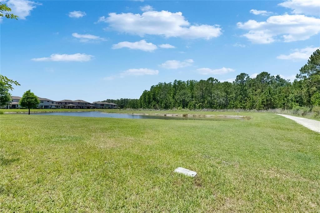 出租: $3,150 (3 贝兹, 2 浴室, 2047 平方英尺)