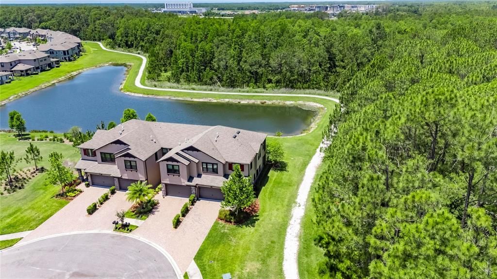 出租: $3,150 (3 贝兹, 2 浴室, 2047 平方英尺)