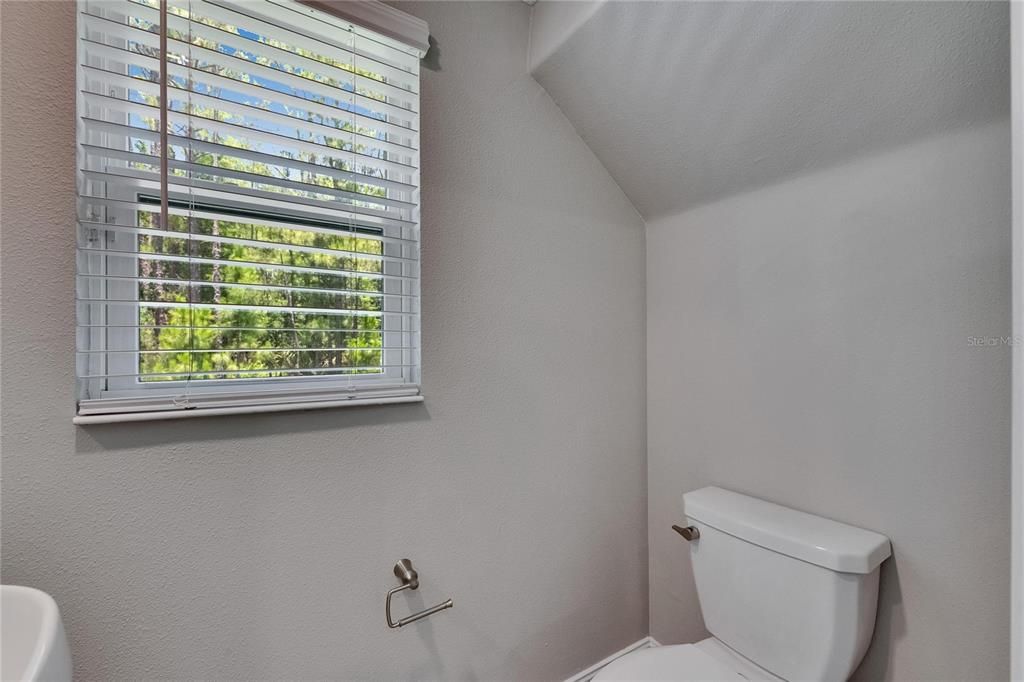 出租: $3,150 (3 贝兹, 2 浴室, 2047 平方英尺)